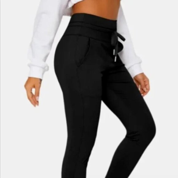 NWT Halara High Waisted Drawstring Side Pocket Full Length Joggers L Black #103Y - Picture 2 of 16